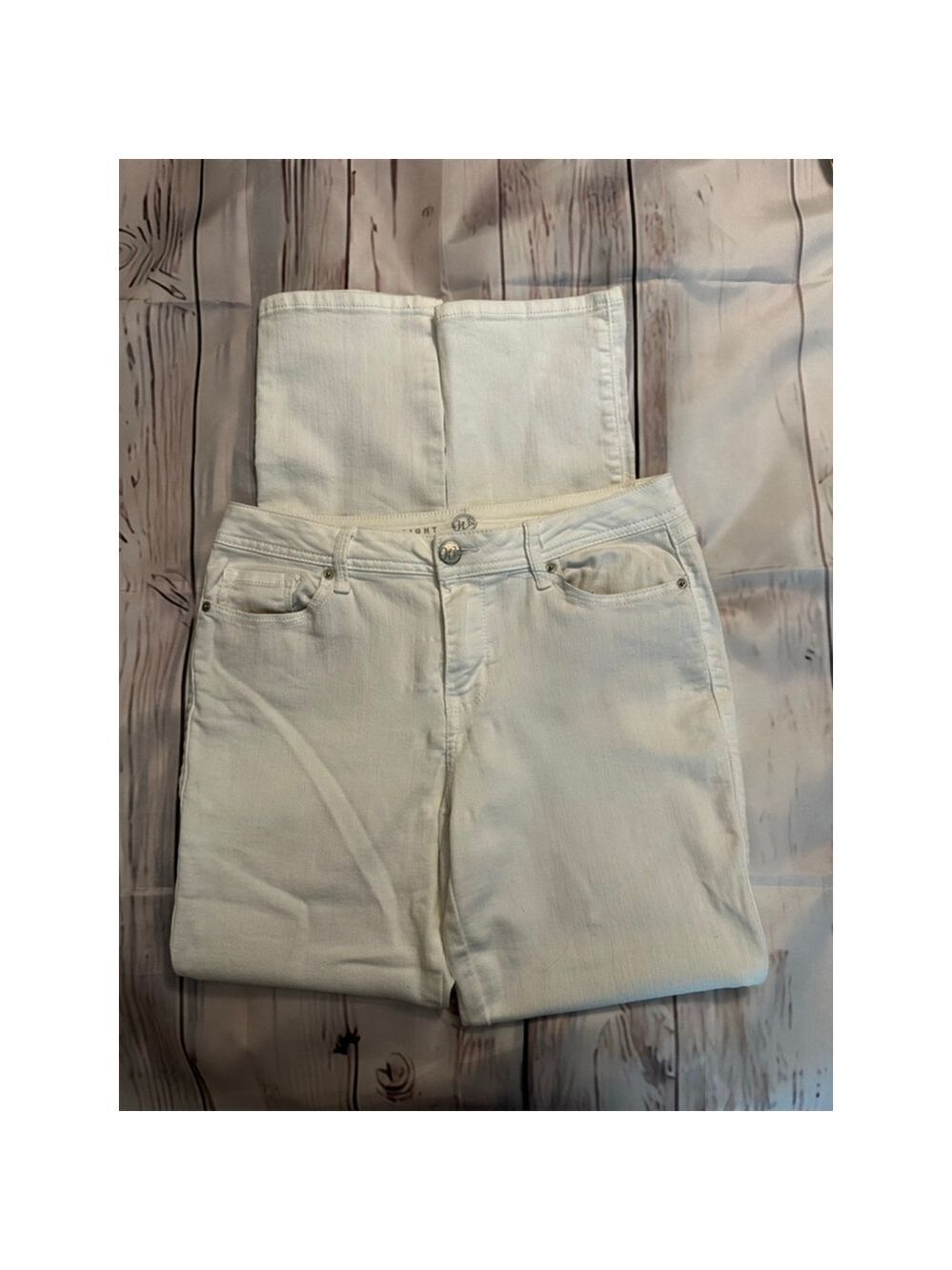 N62 White Straight Leg Denim Jeans Size 8